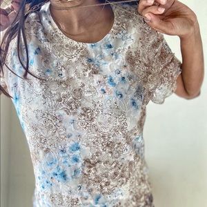 Lace Top in popcorn and blue